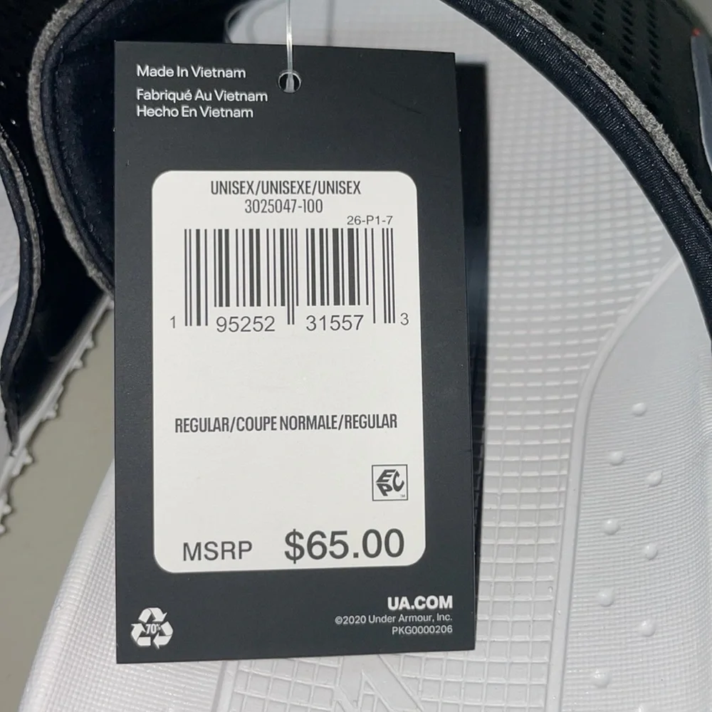 UNDER ARMOUR Unisex UA FT Sway Slides NEW, size 11.5M, very comfy, last one!